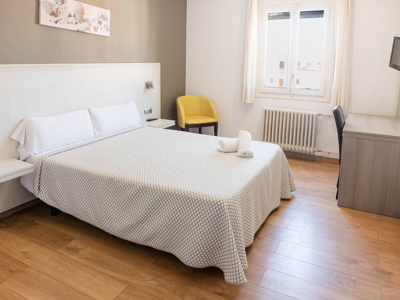 Planas 43 - Room Example