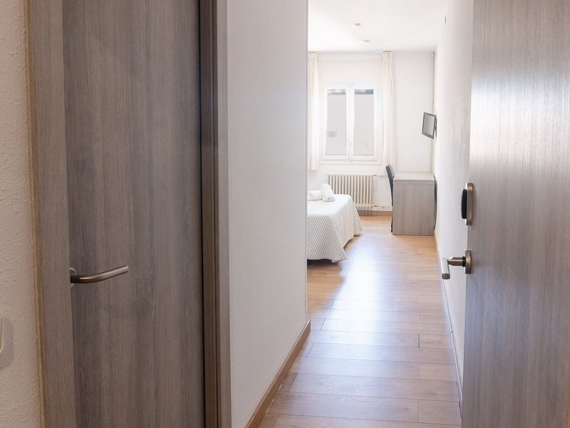 Planas 47 - Room Example