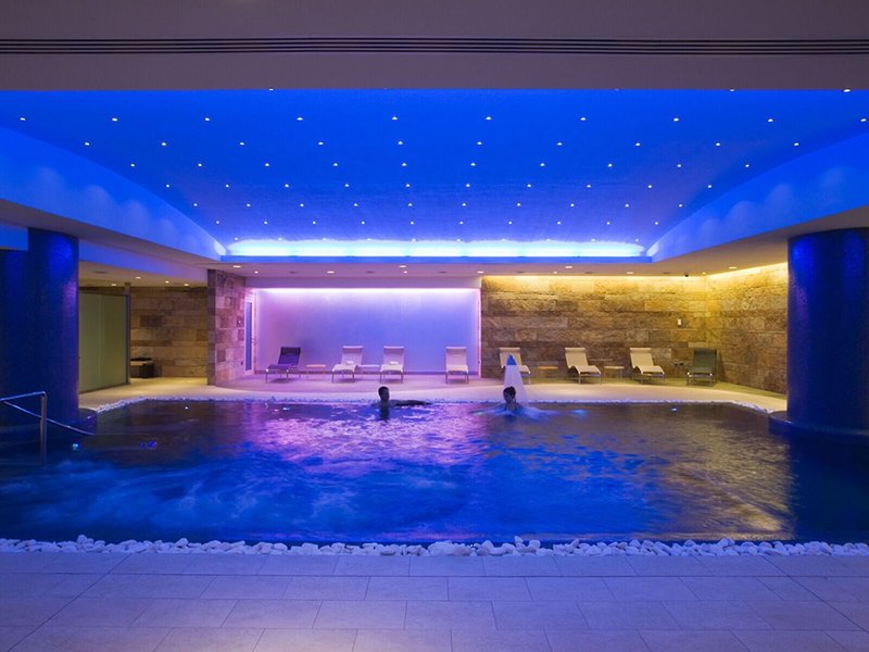 T Hotel 6