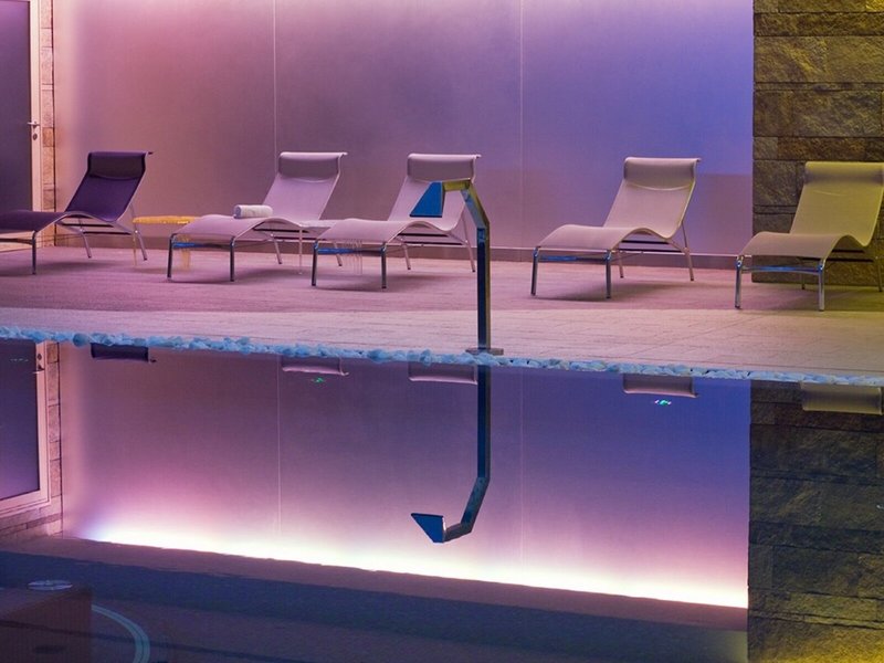 T Hotel 8