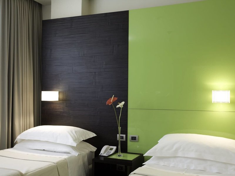 T Hotel 36