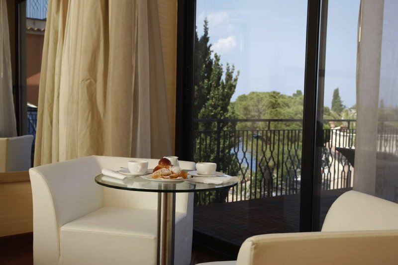 Villa Esperia 8