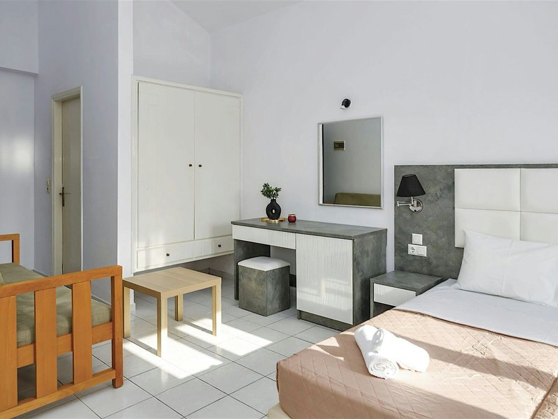 Pelagia Maria Studios Malia 20