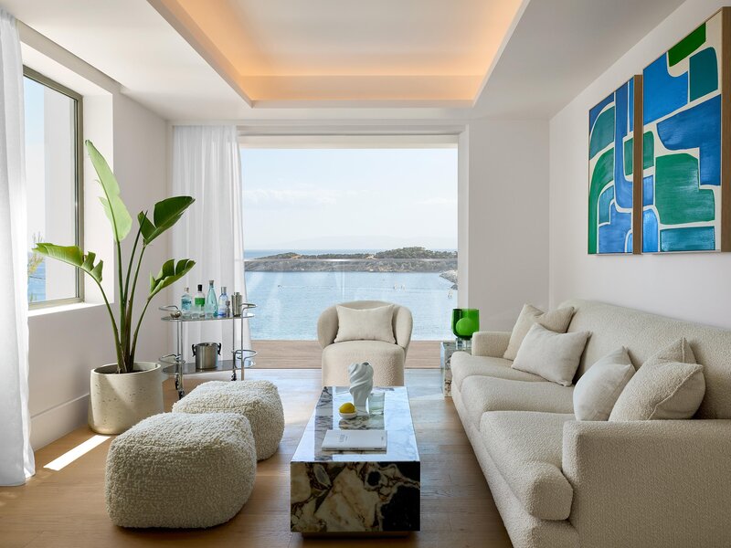 Classical Vouliagmeni Suites 21 - Room Example