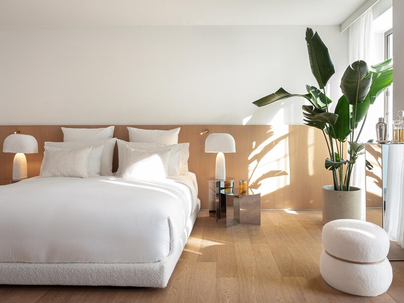 Classical Vouliagmeni Suites 62 - Room Example