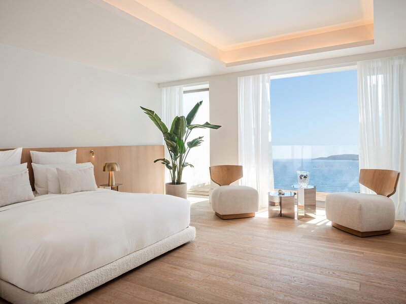 Classical Vouliagmeni Suites 63 - Room Example