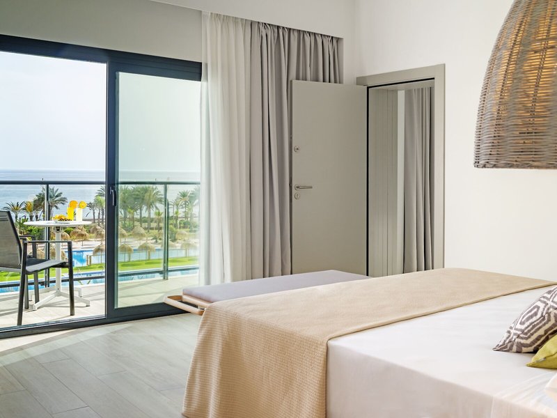 Cabogata Beach Hotel & Spa 25