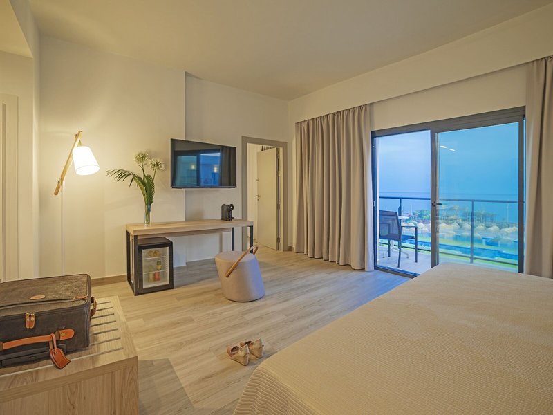 Cabogata Beach Hotel & Spa 37