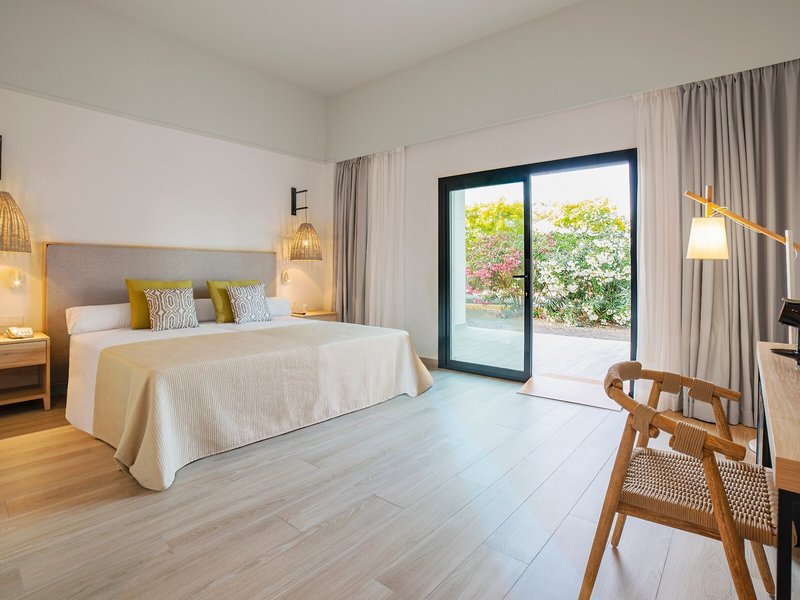 Cabogata Beach Hotel & Spa 43