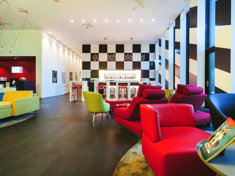 ibis Styles Basel City 11