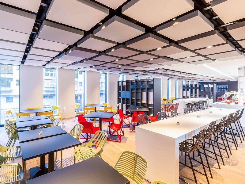 ibis Styles Basel City 16