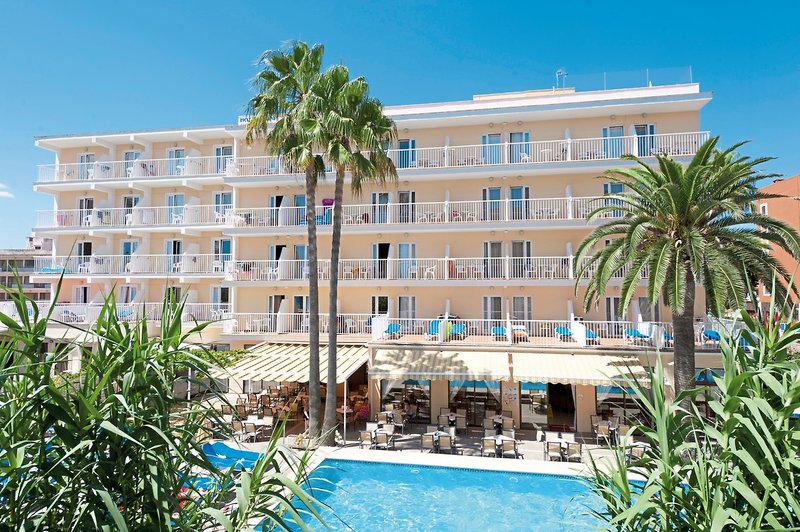 Universal Hotel Bikini 2