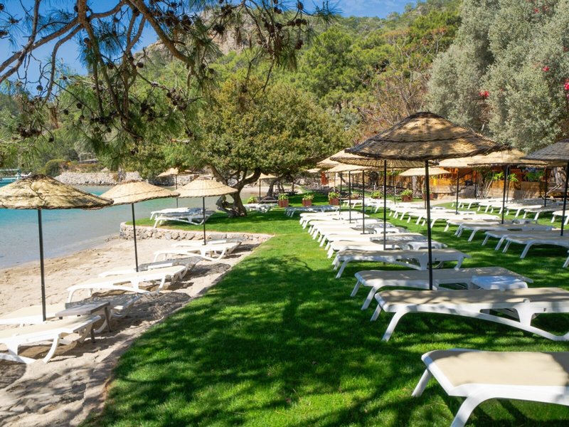 Sun City Hotel & Beach Club 4