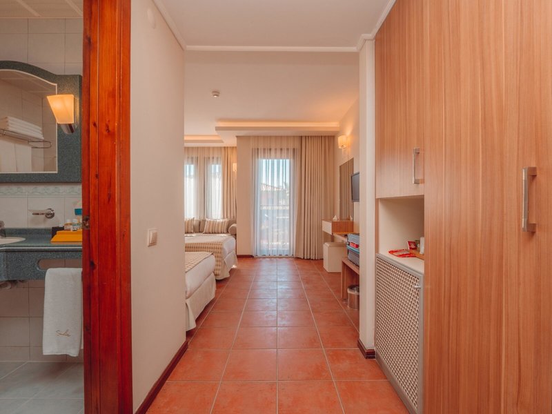 Sun City Hotel & Beach Club 38