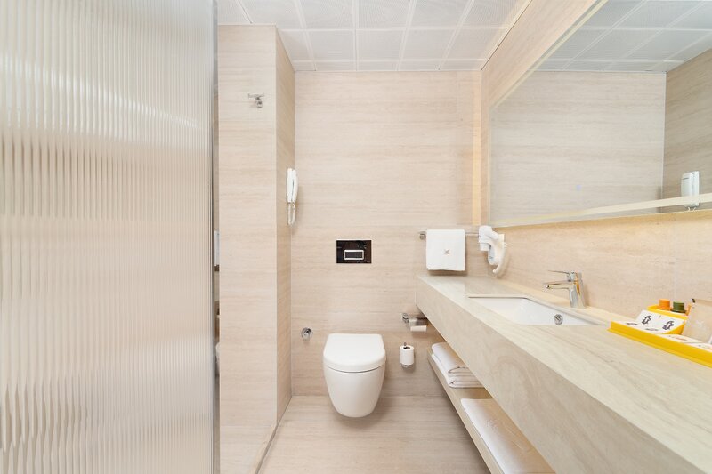 Sundia by Liberty Suncity 16