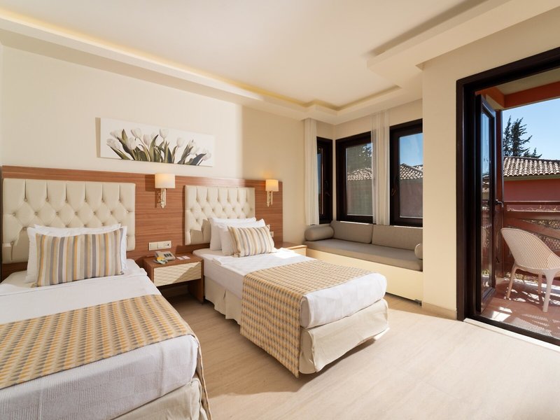 Sun City Hotel & Beach Club 36