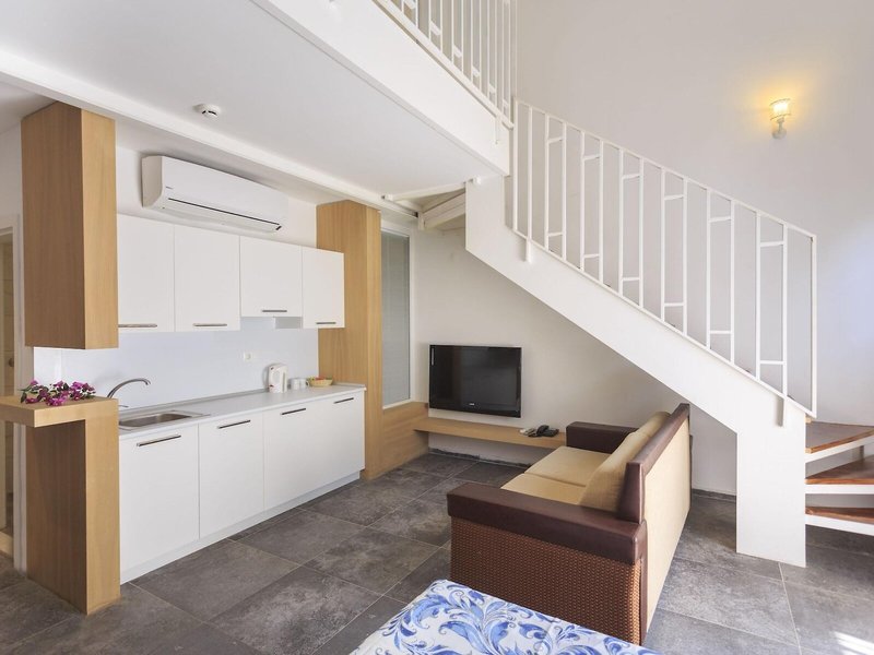 Ölüdeniz Beach Resort by Z Hotels 24