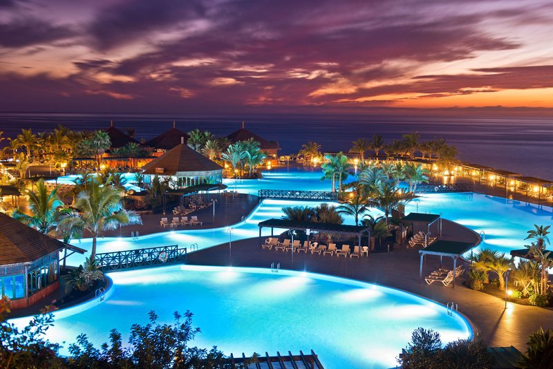 La Palma & Teneguia Princess 57