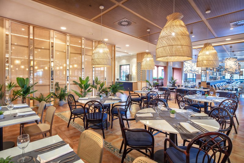 La Palma & Teneguia Princess 85