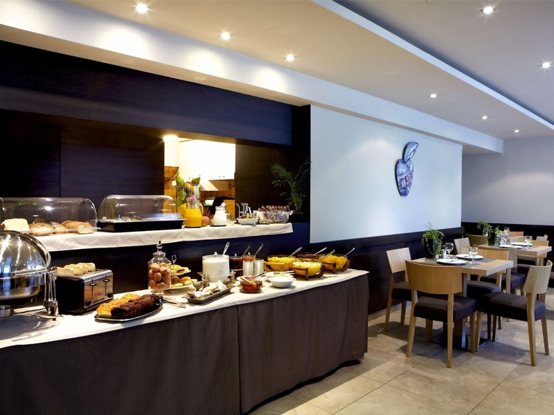 Mouikis Hotel 23