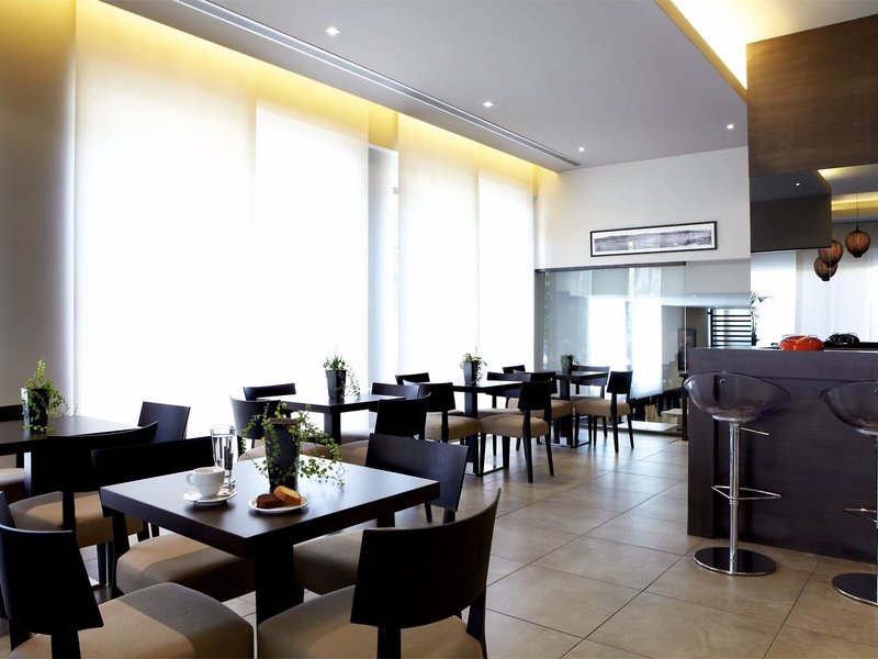 Mouikis Hotel 24