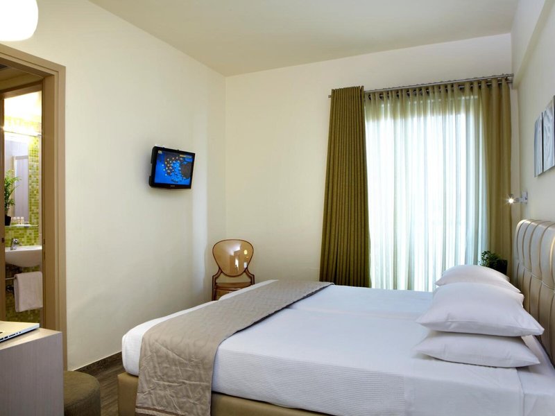 Mouikis Hotel 41
