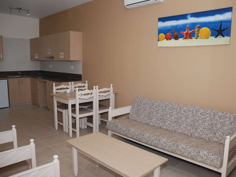 Christabelle Hotel Apartments 32