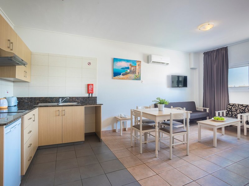 Christabelle Hotel Apartments 18