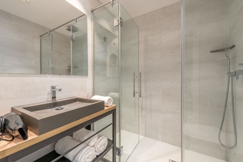 Kyrat Amarac Suites 8
