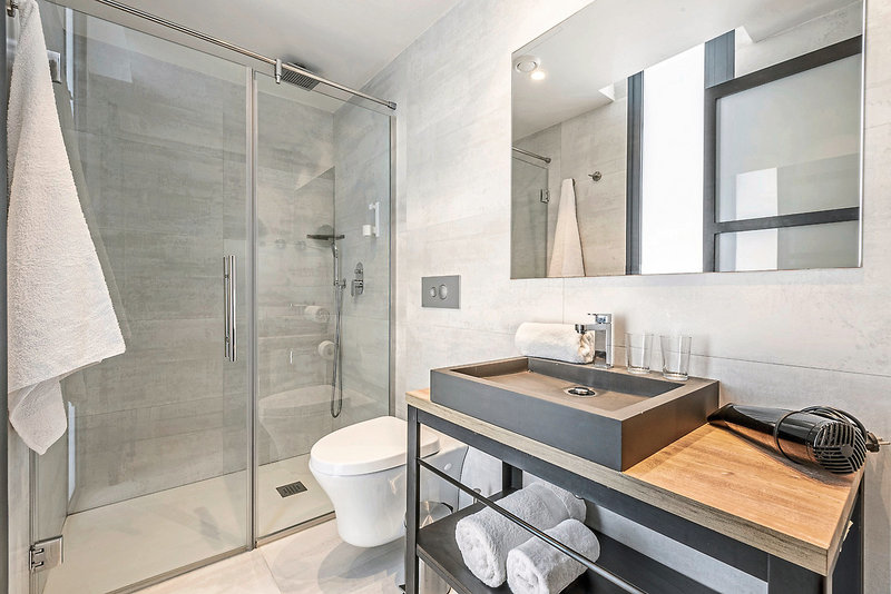 Kyrat Amarac Suites 9