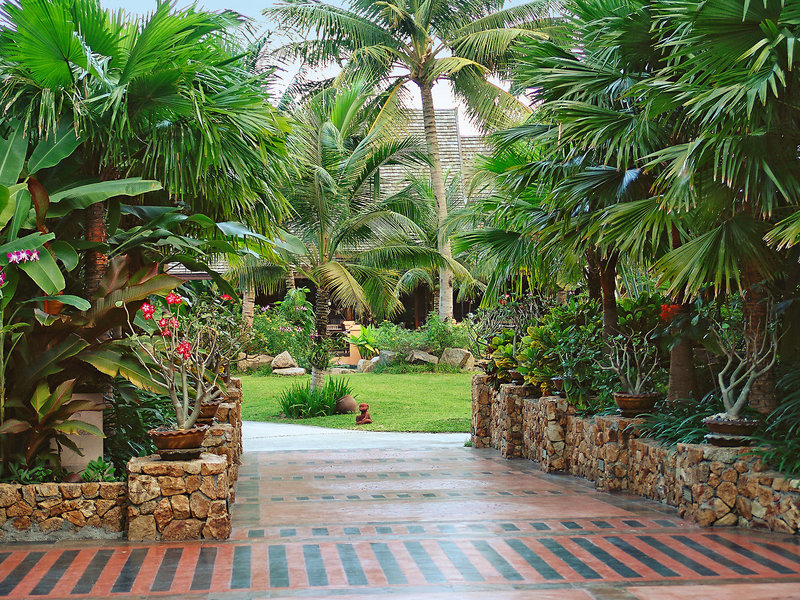 Bo Phut Resort & Spa 14