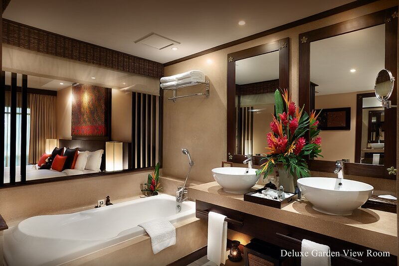 Bo Phut Resort & Spa 12