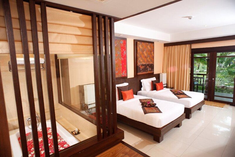 Bo Phut Resort & Spa 13