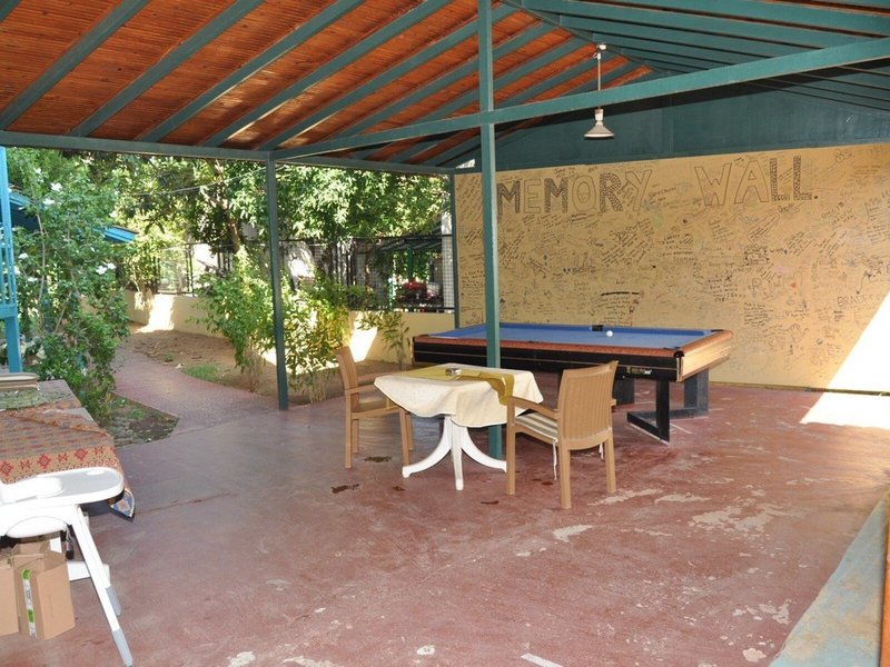 Hibiscus Apart & Garden 17