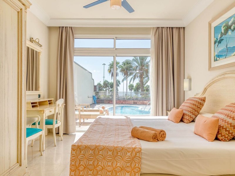 Holiday Club Playa Amadores 41