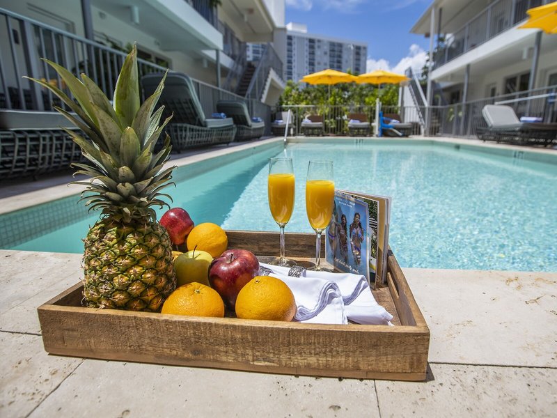 Waterside Hotel 10
