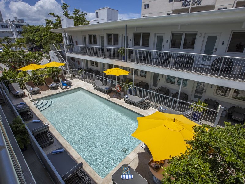 Waterside Hotel 11