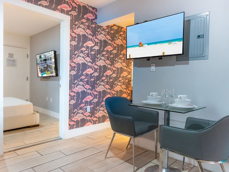 Waterside Hotel 14