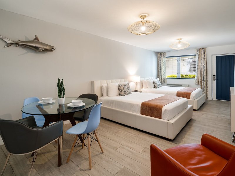 Waterside Hotel 27