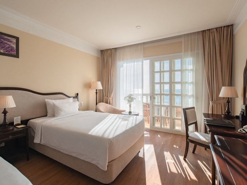 Sunrise Nha Trang Beach Hotel & Spa 46