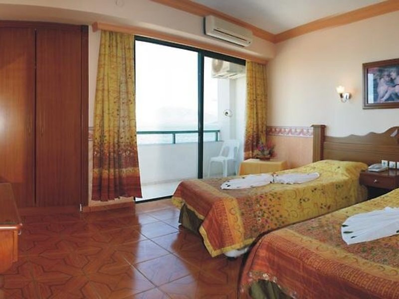 Class Beach Hotel 30