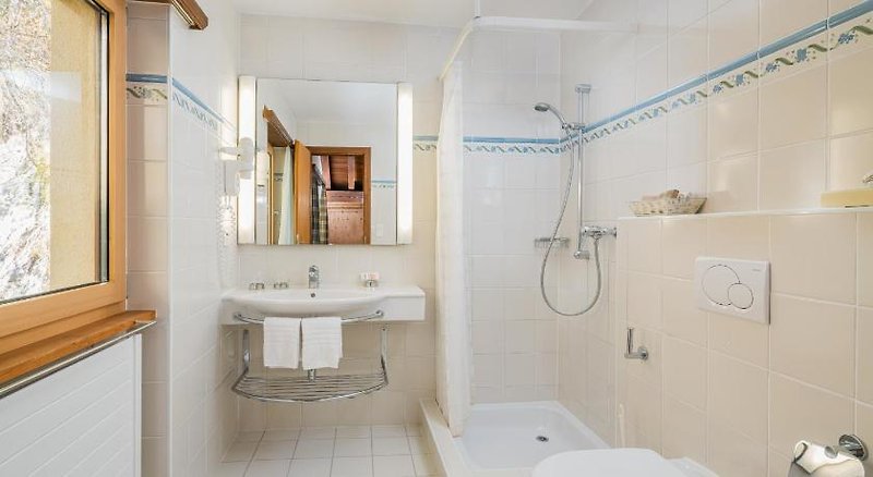Hotel Seraina 5