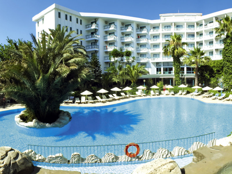 Tropical Beach Hotel 11