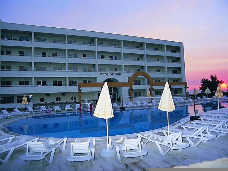 Tuntas Apart Kusadasi 2