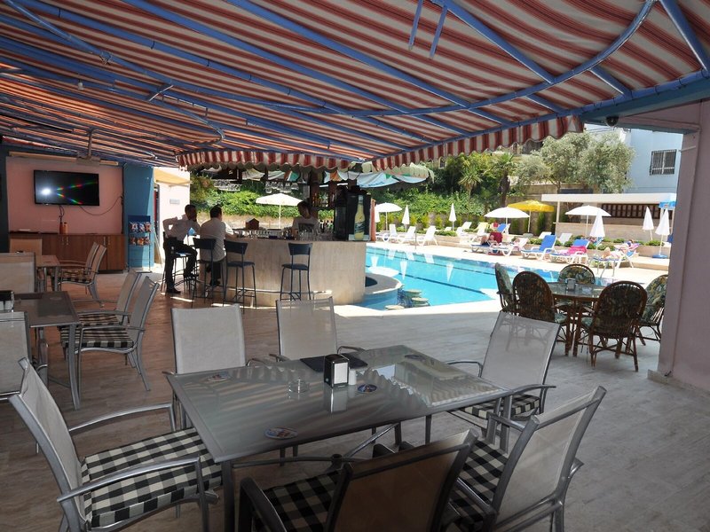 Tuntas Apart Kusadasi 29