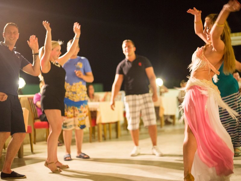 Tuntas Apart Kusadasi 37