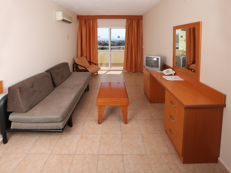 Tuntas Apart Kusadasi 41
