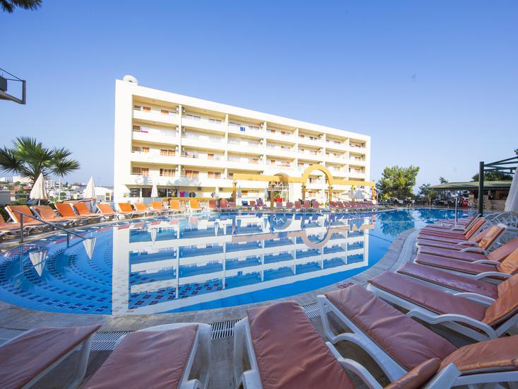 Tuntas Apart Kusadasi 2