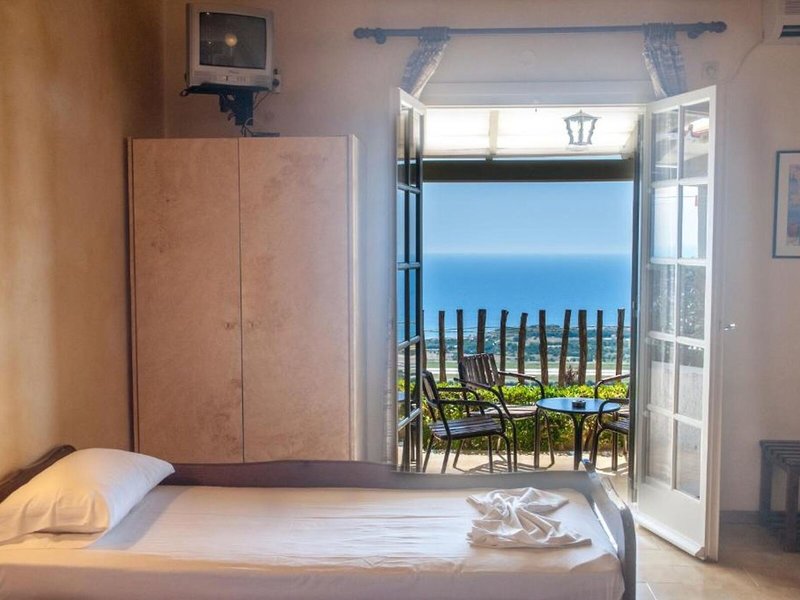 Mouikis Sun Village 29 - Room Example