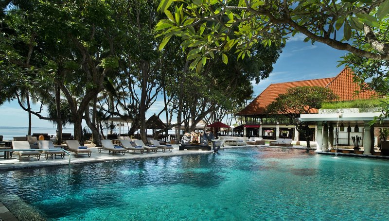 Puri Santrian a Beach Resort & Spa 1